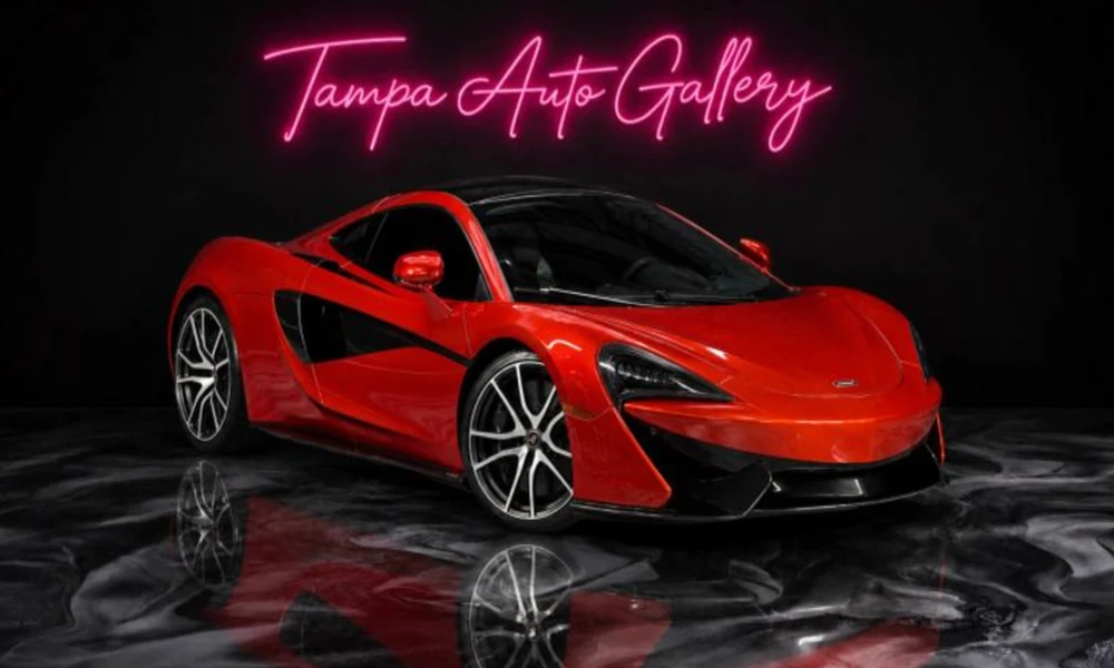 What to Expect From a High-End Exotic Car Dealership